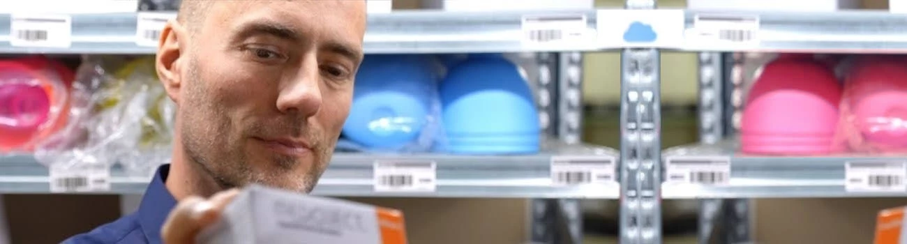 Cum funcționează un magazin online de produse dentare (RTL)