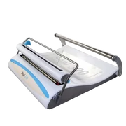 Mașină de sigilat Manual, Dimensiuni mașină : 470 x 360 x 200 mm, Lățime maximă de sigilare: 300 mm,  Lățime indentare: 12 mm