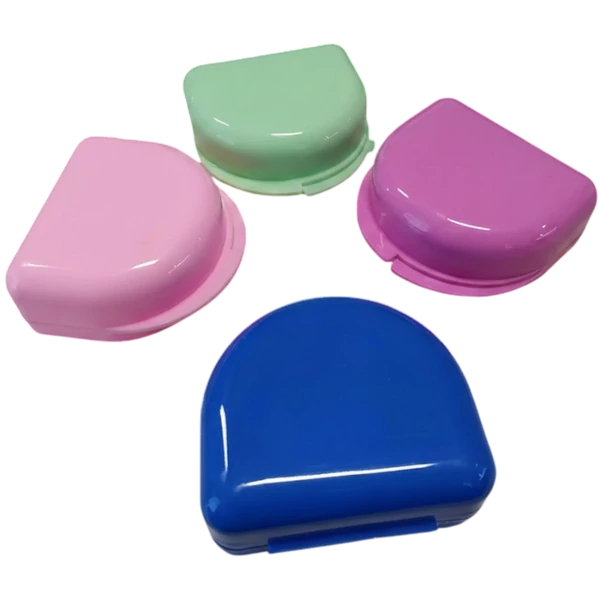 Műanyag dobozok, kerek, közepes, magas, nem átlátszó 10 db + 2 ajándék, - többféle választható színben