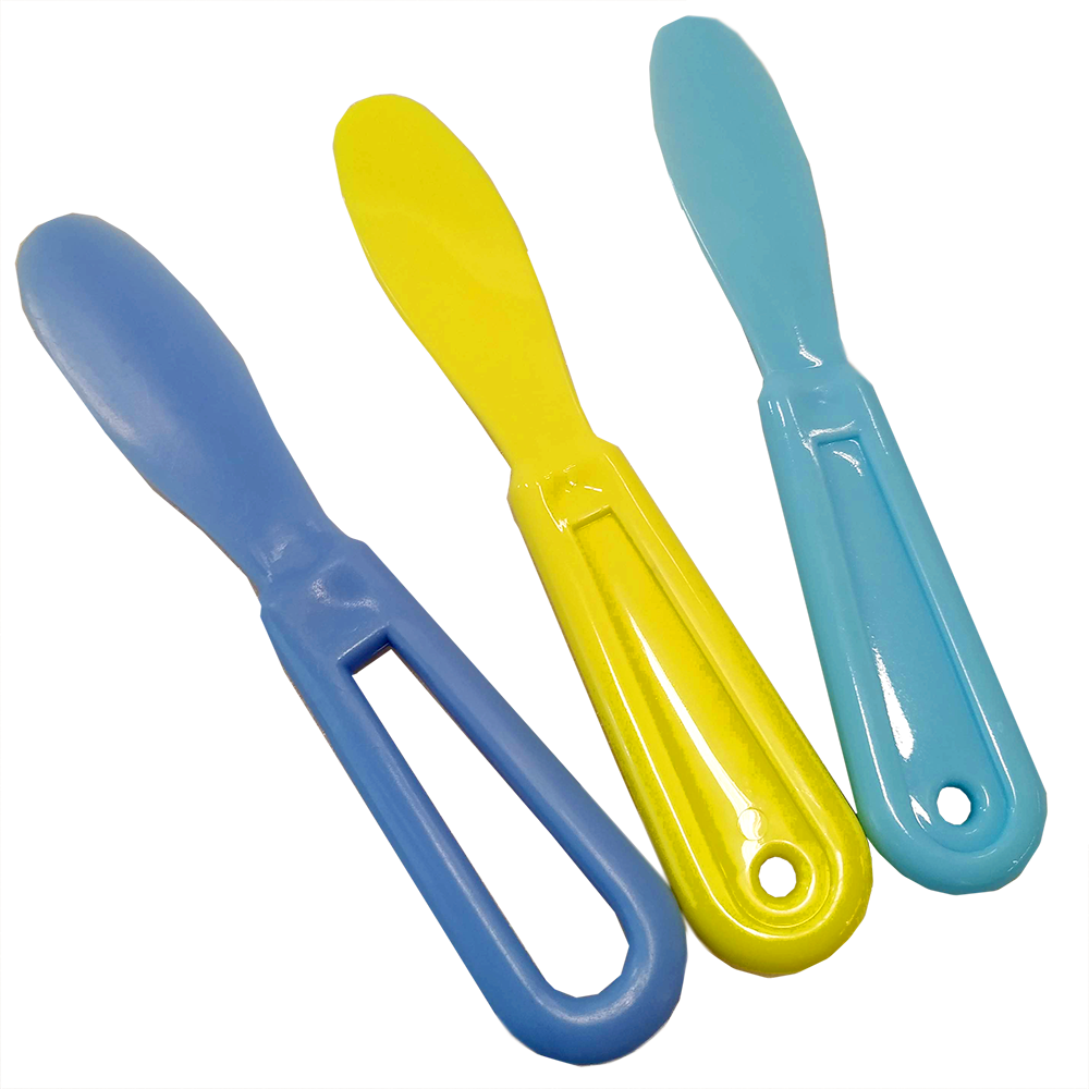 Alginát- és gipszkeverő spatula -  több színben